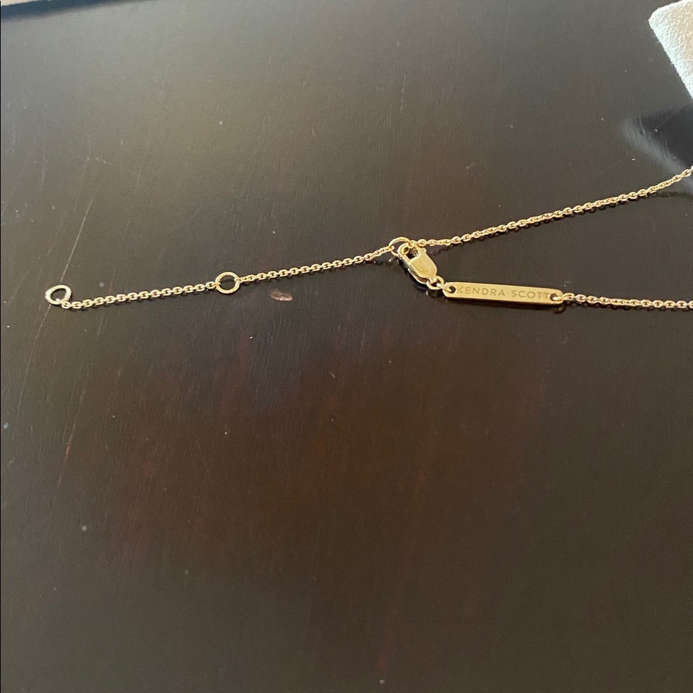 Kendra Scott Demi-fine necklace - Picture 2 of 4